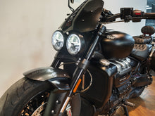 Load image into Gallery viewer, Triumph Rocket III R
