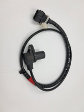 Load image into Gallery viewer, ABS SPEED SENSOR VESPA PRIMAVERA OEM pn:1D0007655