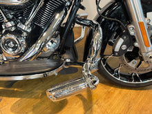 Load image into Gallery viewer, Harley-Davidson Street Glide
