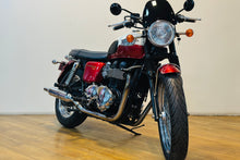 Load image into Gallery viewer, Triumph Bonneville T100