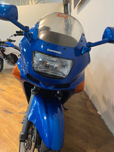 Load image into Gallery viewer, KAWASAKI ZZ-R600