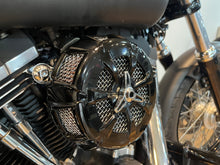 Load image into Gallery viewer, Harley-Davidson Street Bob