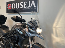 Load image into Gallery viewer, Triumph Tiger 1200 Explorer
