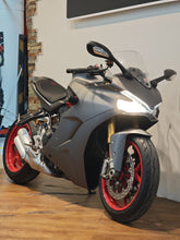 Load image into Gallery viewer, Ducati Supersport