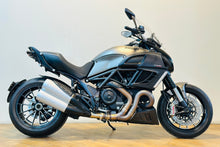 Load image into Gallery viewer, Ducati Diavel Strada