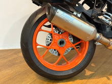 Load image into Gallery viewer, KTM SUPERDUKE 1290 GT