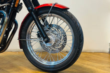 Load image into Gallery viewer, Triumph Bonneville T100