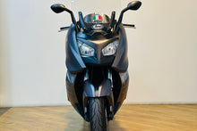 Load image into Gallery viewer, BMW C600
