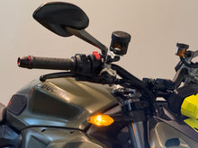 Load image into Gallery viewer, Ducati Streetfighter V2