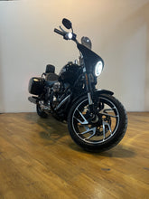 Load image into Gallery viewer, Harley Davidson Sport Glide