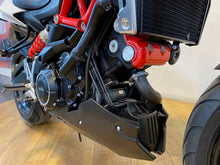 Load image into Gallery viewer, Aprilia Shiver 900