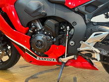 Load image into Gallery viewer, CBR 1000RR Fireblade