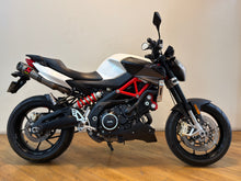 Load image into Gallery viewer, Aprilia Shiver 900