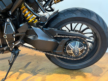 Load image into Gallery viewer, Honda CB1000R