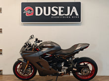 Load image into Gallery viewer, Ducati Supersport