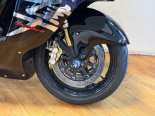 Load image into Gallery viewer, Suzuki Hayabusa GSX1300R