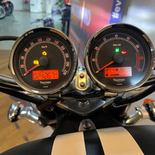 Load image into Gallery viewer, Triumph Rocket III Roadster