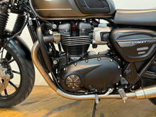Load image into Gallery viewer, Triumph Street Twin