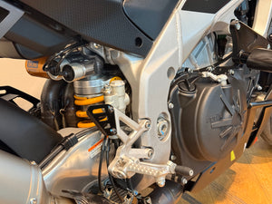 Aprilia Tuono V4 Factory