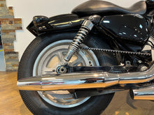 Load image into Gallery viewer, Harley-Davidson XL883 C
