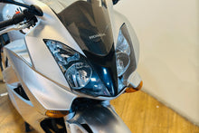 Load image into Gallery viewer, Honda VFR 800F V-TEC
