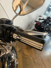 Load image into Gallery viewer, Harley-Davidson Dyna Low Rider
