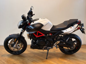 Aprilia Shiver 900