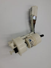 Load image into Gallery viewer, VESPA GTS/GTV 250 FUEL PUMP oem pn :621581
