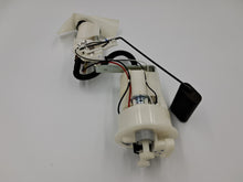 Load image into Gallery viewer, 2006-2008 APRILIA ATLANTIC 125-250 OEM FUEL PUMP pn: AP8176212
