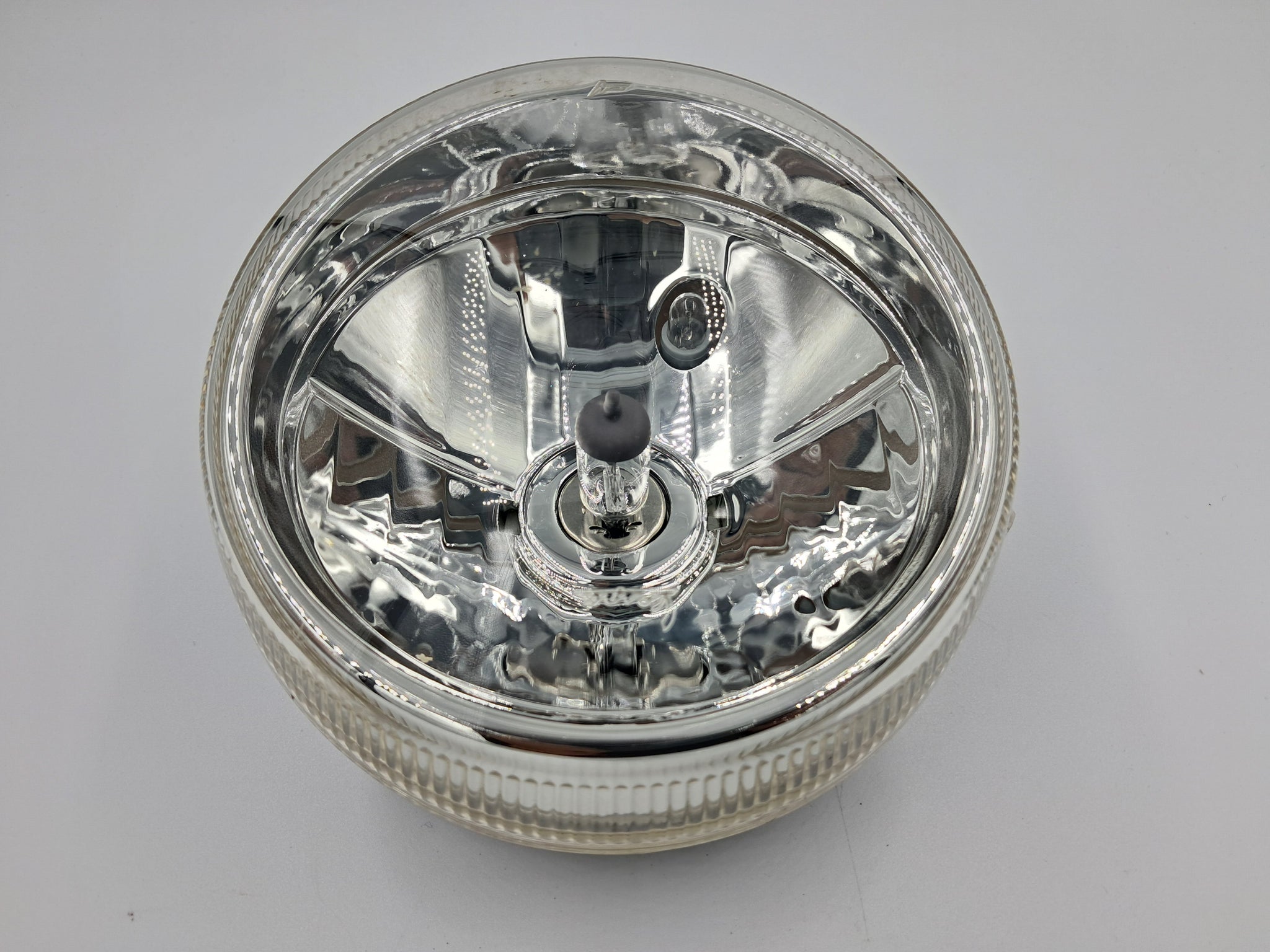 thumbnail image 2 of Piaggio Originale Vespa PX 125/150/200 First Series Headlight – LUCE FANALE ANTERIORE COMPLETA, Made In Italy 2 of 5