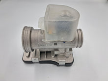 Load image into Gallery viewer, THROTTLE BODY VESPA GTS/GTV 300 OEM pn:CM084805
