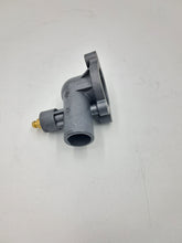 Load image into Gallery viewer, THERMOSTAT COVER PIAGGIO 250-300 OEM pin:876943 SUPERCEDED pn: B018147
