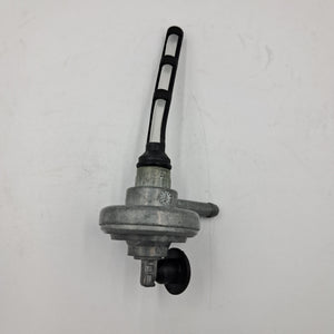 AUTOMATIC VACUUM TAP FOR APRILIA, VESPA PIAGGIO SCOOTERS. pn:575321