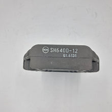 Load image into Gallery viewer, VOLTAGE REGULATOR FOR APRILIA, VESPA, PIAGGIO 125/150 cc SCOOTERS pn:58090R
