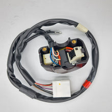 Load image into Gallery viewer, LH SWITCH ASSY VESPA gtv 300 pn:63984900YR1
