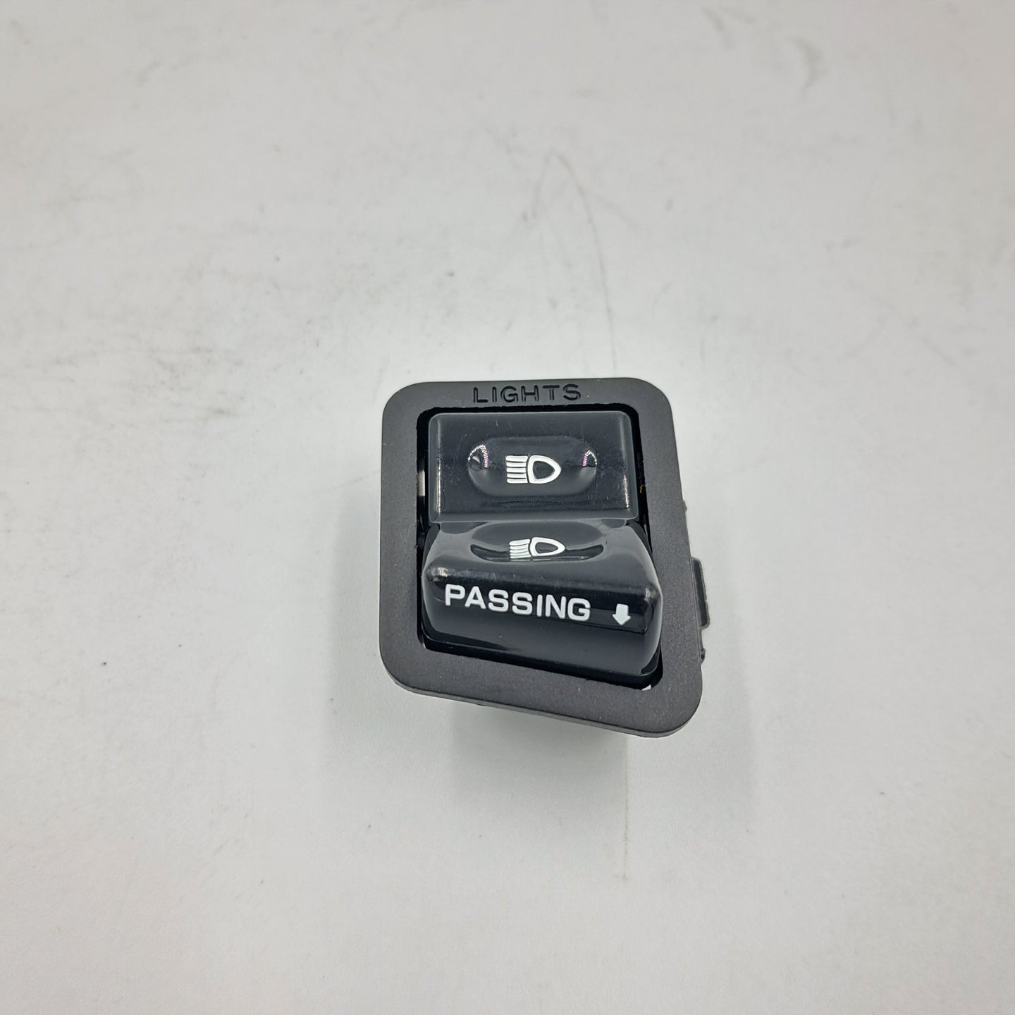 HI-LO SWITCH WITH PASSING APRILIA ATLANTIC pn:642670