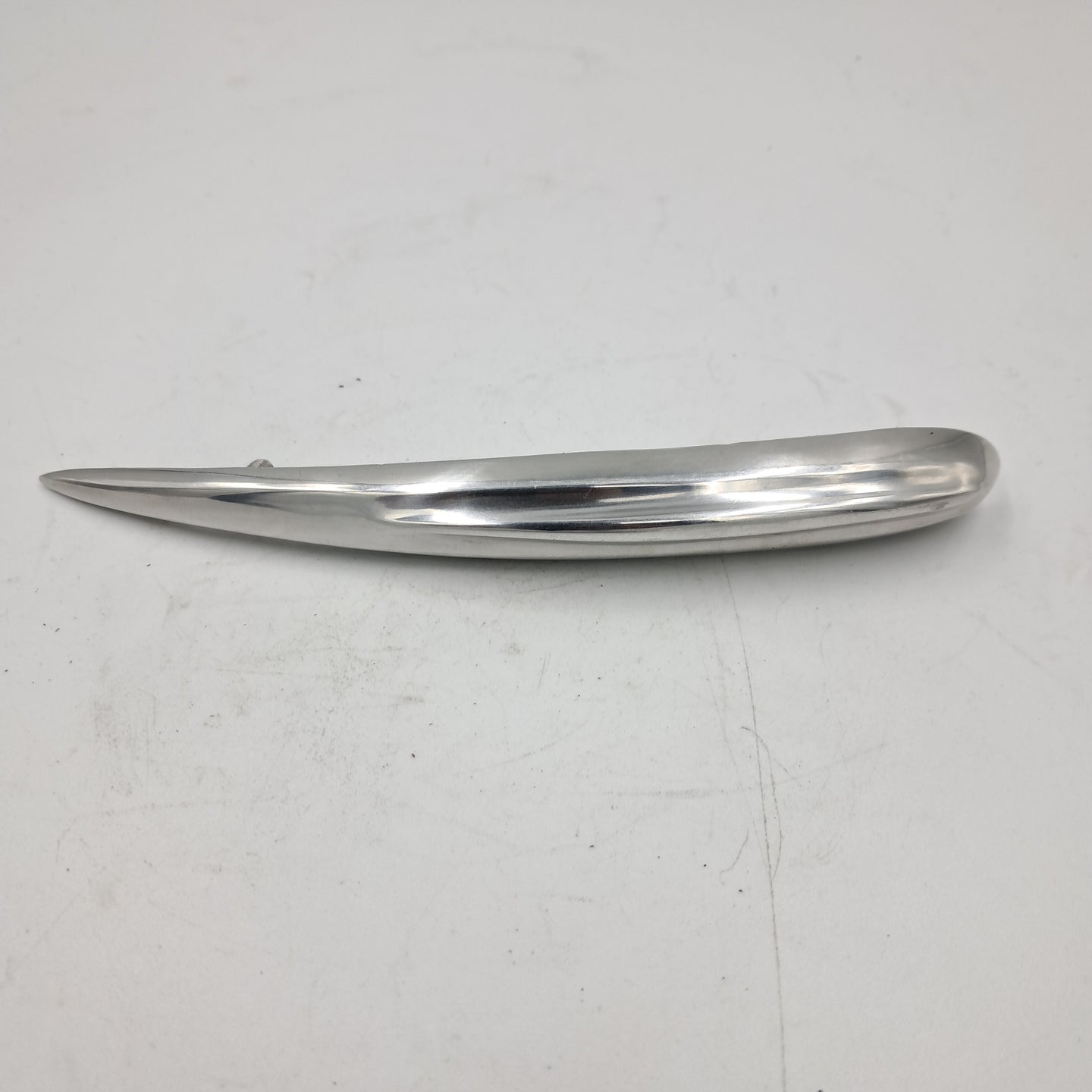 MUDGUARD CREST FOR VESPA 50, PRIMAVERA 125 pn:75064200