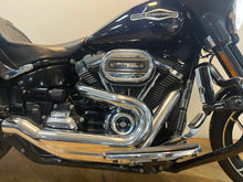 Load image into Gallery viewer, Harley Davidson Sport Glide
