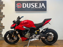Load image into Gallery viewer, DUCATI STREETFIGHTER
