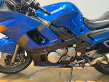 Load image into Gallery viewer, KAWASAKI ZZ-R600
