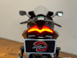 Aprilia RSV4 1100 Factory