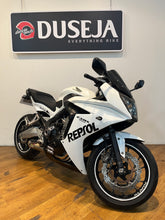 Load image into Gallery viewer, HONDA CBR 650R
