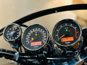 Triumph Rocket 3