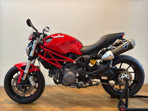 Ducati Monster 796