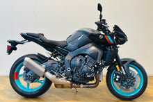 Load image into Gallery viewer, Yamaha MT 10
