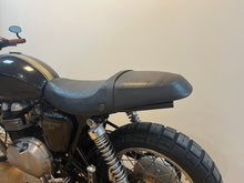 Load image into Gallery viewer, Triumph Thruxton 900
