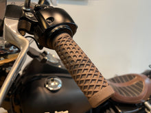 Load image into Gallery viewer, Harley-Davidson Street Bob
