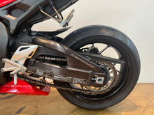Load image into Gallery viewer, CBR 1000RR Fireblade
