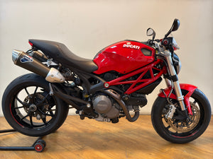 Ducati Monster 796