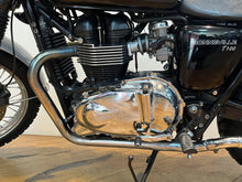 Load image into Gallery viewer, Triumph Bonneville T100

